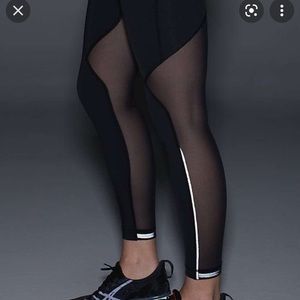Lululemon running in the city tights